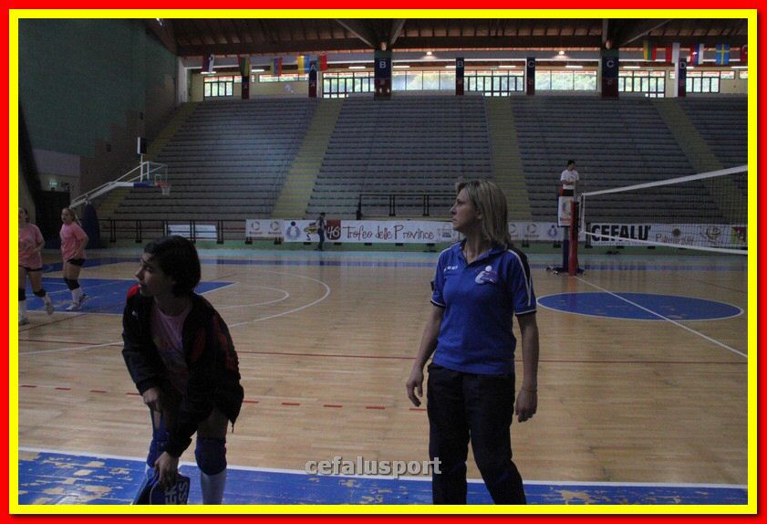 140501 volley1 200_tn.jpg